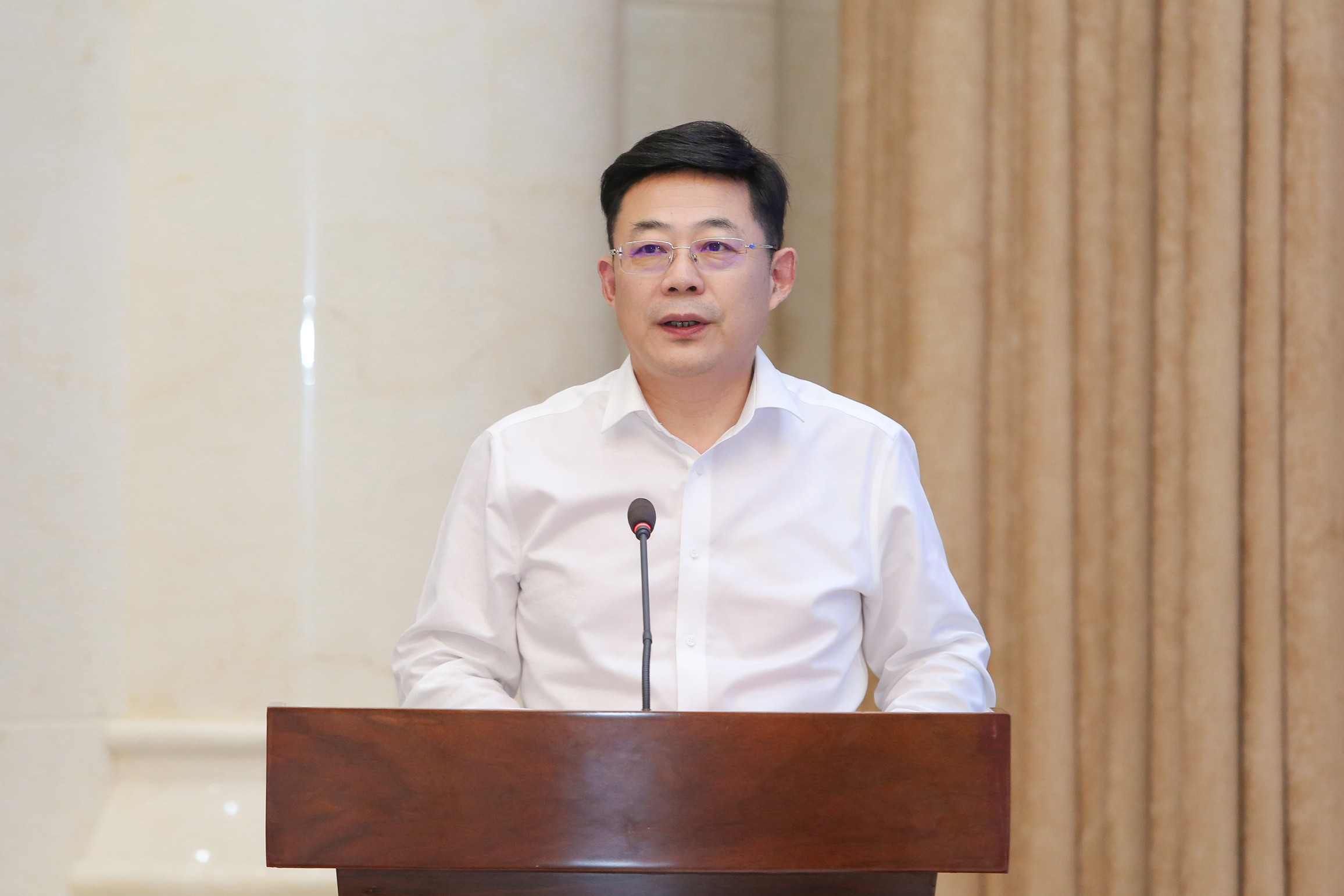 集团与中一科技举行“YH533388银河中一高性能电子铜箔项目”签约仪式1_眸目压缩.jpg